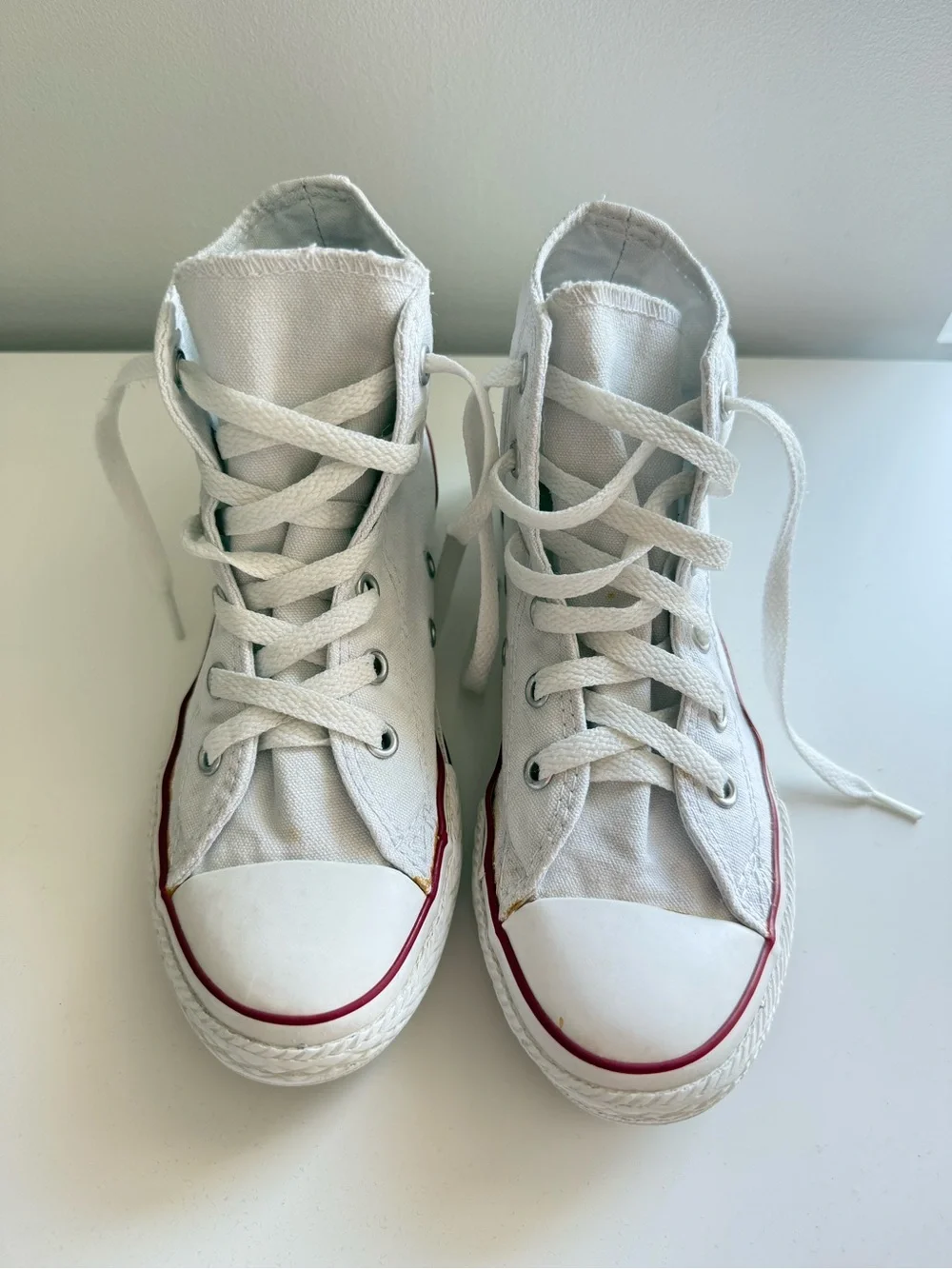 Converse All Star White Kids Shoes Sneakers High Tops Size 1.5 Youth